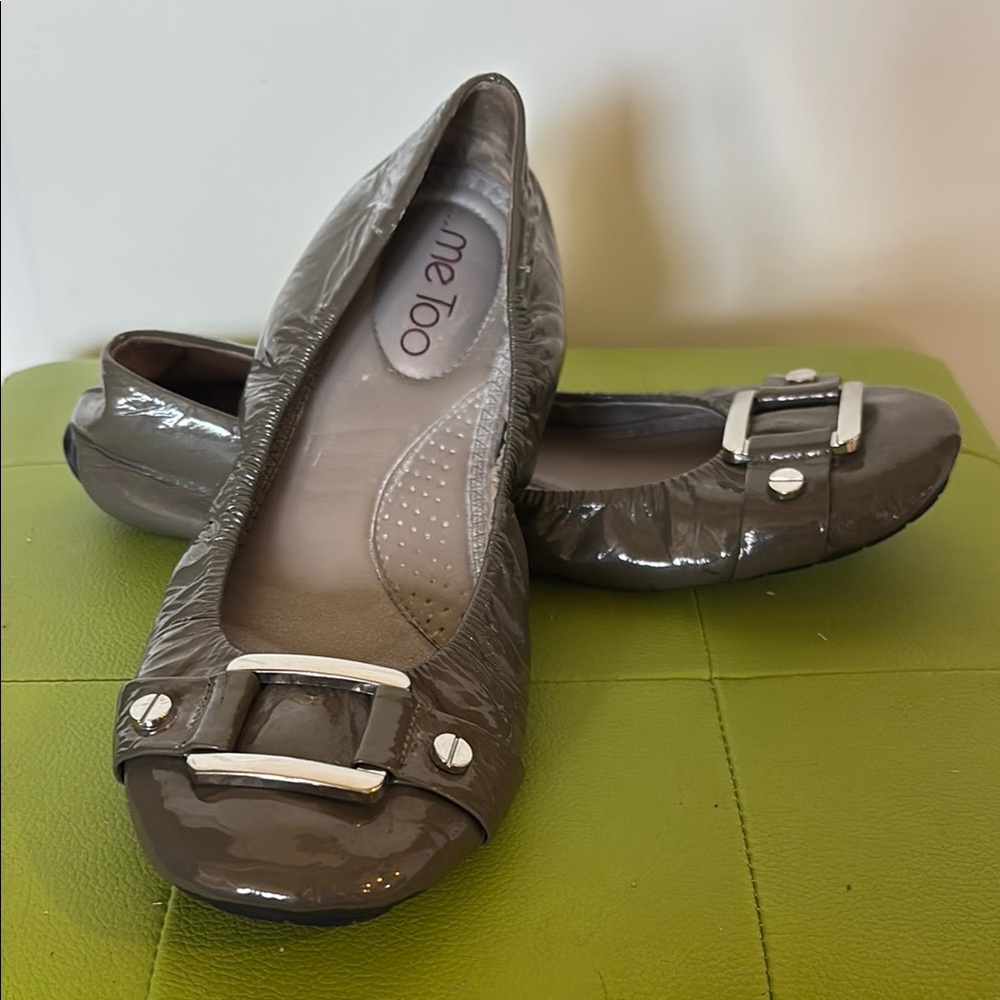 Me Too Women's Gray Ballet Flats
